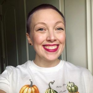 Meet your Posher, Chloe